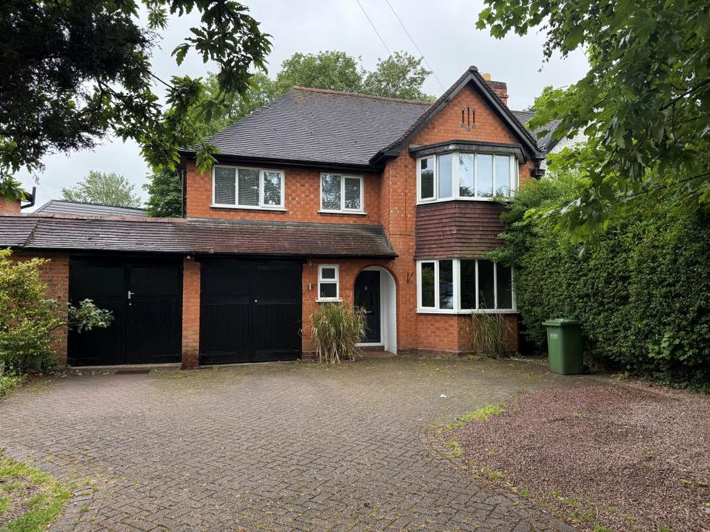 4 bedroom semi-detached house for sale