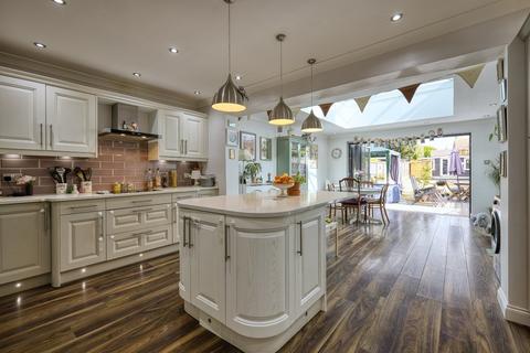 3 bedroom semi-detached house for sale, Augustine Road, Minster, Ramsgate, CT12