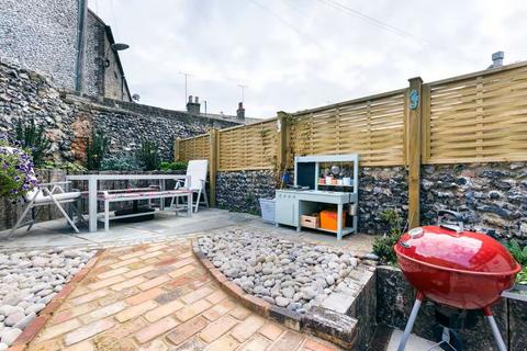 4 bedroom terraced house for sale, Albion Street, Broadstairs, Kent, CT10