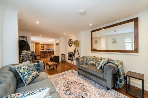 2 bedroom bungalow for sale, Occupation Lane, Woolwich
