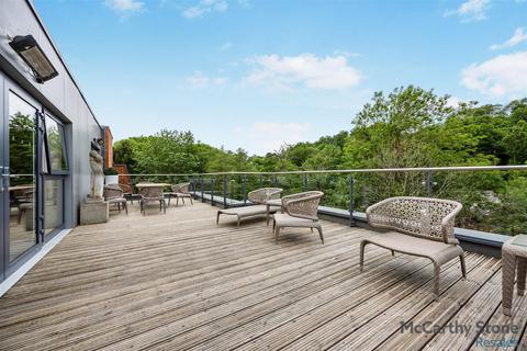 2 bedroom apartment for sale, Caesars Place, Ockford Road, Godalming, Surrey, GU7 1QW