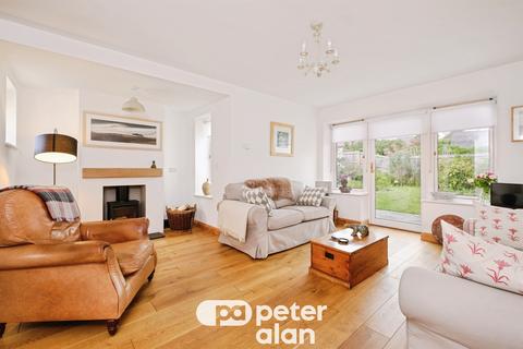 3 bedroom detached house for sale, Dixton Road, Monmouth