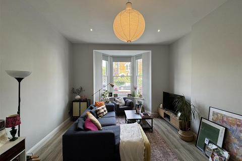 1 bedroom flat to rent, Yerbury Road, Upper Holloway N19