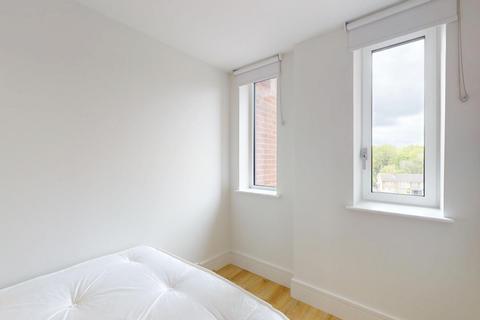 1 bedroom flat to rent, Beverley Way