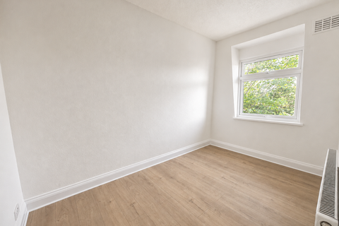 2 bedroom flat for sale, Tanfield Avenue, Neasden  NW2