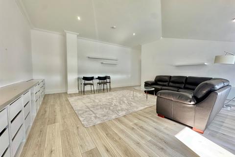 4 bedroom penthouse for sale, Surrey Street, Norwich