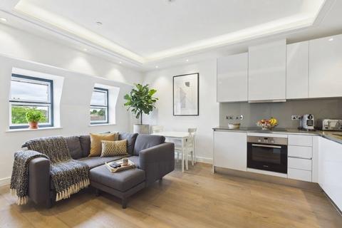 The Grove, Slough, Berkshire, SL1