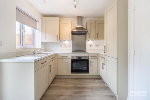 3 bedroom house to rent, Rodney Close, MARKET HARBOROUGH