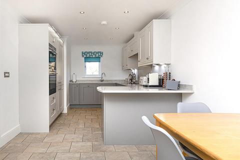 3 bedroom cottage for sale, Keepers Way, Huddersfield