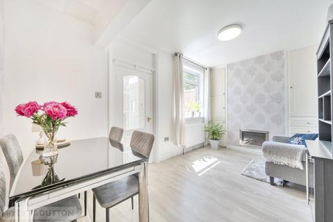 3 bedroom terraced house for sale, Hawthorne Terrace, Crosland Moor, Huddersfield, West Yorkshire, HD4