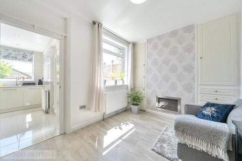 3 bedroom terraced house for sale, Hawthorne Terrace, Crosland Moor, Huddersfield, West Yorkshire, HD4