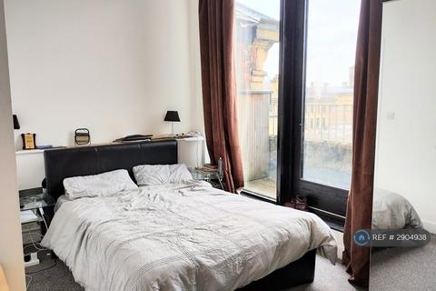 2 bedroom flat to rent, Gallon House, Bradford, BD1