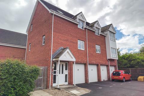 2 bedroom flat for sale, Lyons Court, Gateshead NE10
