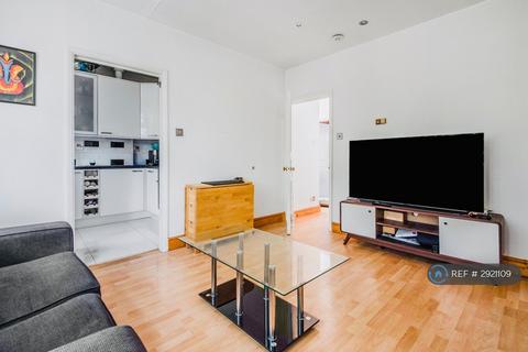 1 bedroom flat to rent, Crookham Road, London, SW6