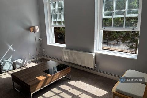 1 bedroom flat to rent, Bowyer House, Hoxton, N1