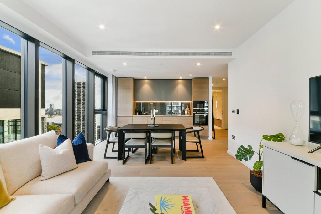 Apartment in London - View 3