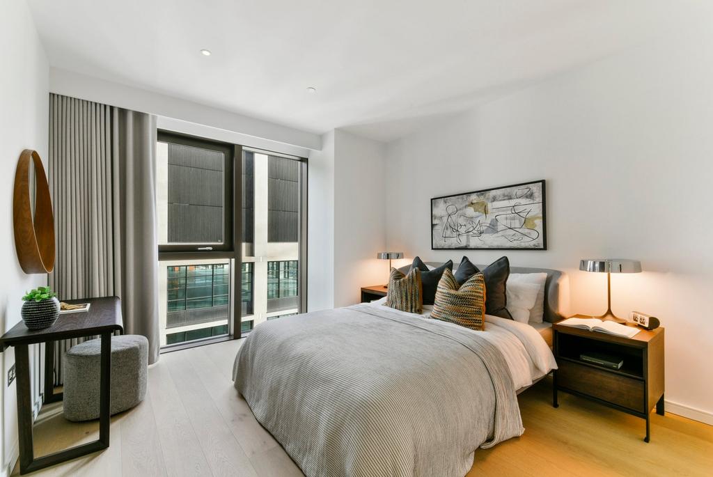 Apartment in London - View 5