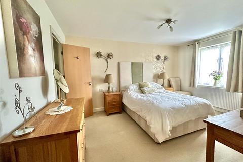 2 bedroom retirement property for sale, Ongar Road, Brentwood