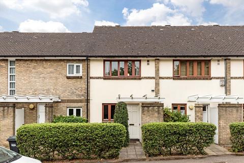 Manor House Way, Isleworth TW7