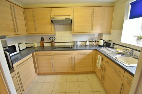 2 bedroom retirement property for sale, Ringwood Road, Ferndown, BH22