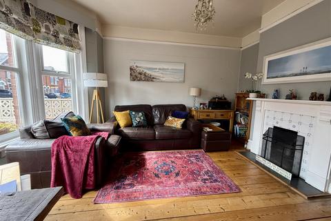 3 bedroom semi-detached house for sale, Mill Hill Road, Cowes