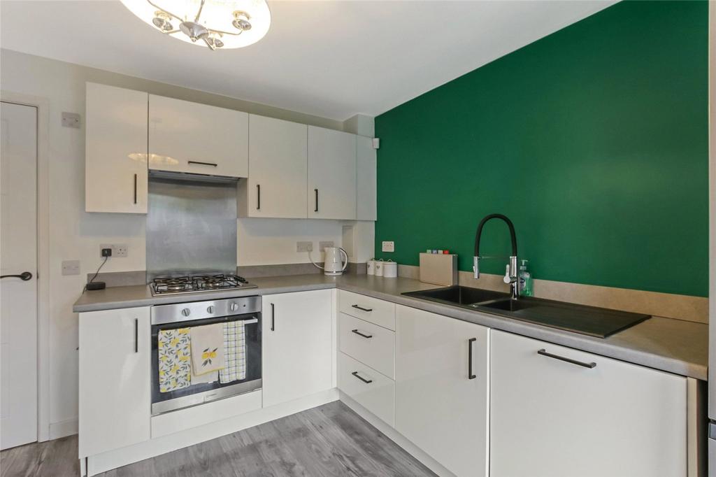 Kitchen/Dining