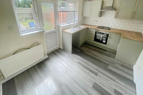 2 bedroom terraced house to rent, Lidgates Green, Telford TF1