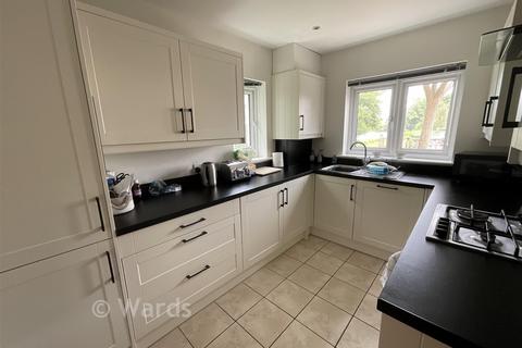3 bedroom end of terrace house for sale, New Hythe Lane, Larkfield, Kent