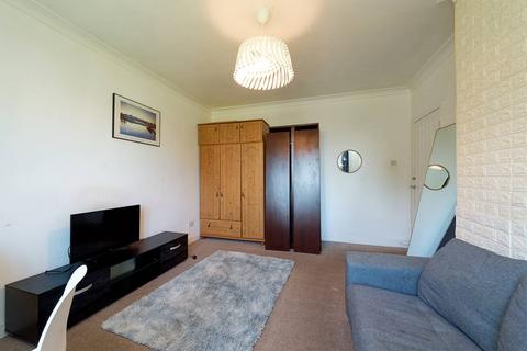 undefined, 211 Forge Street, Germiston, Glasgow, G21 2AR