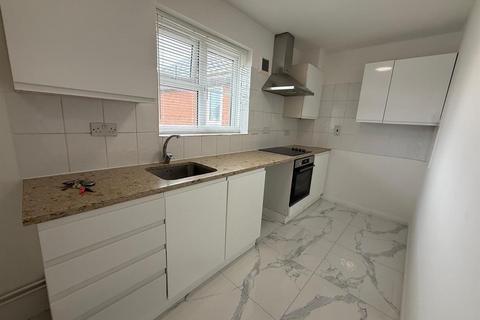 1 bedroom flat to rent, Horse Bridge Close