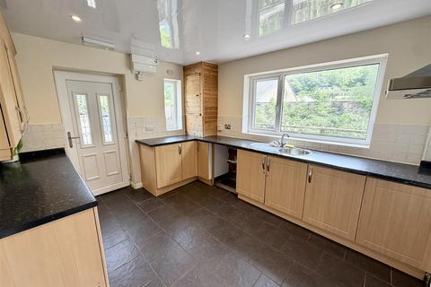 4 bedroom detached bungalow for sale, Elland Road, Ripponden