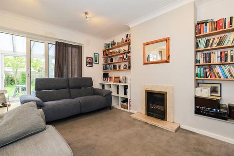 3 bedroom semi-detached house for sale, Glendale Drive, Wombourne, Wolverhampton