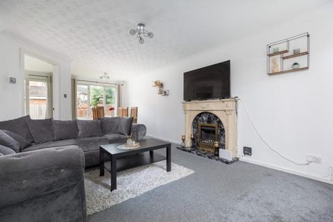 3 bedroom detached villa for sale, Brent Road, Thornliebank