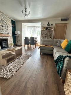2 bedroom end of terrace house for sale, Old Lane, Pontypool NP4