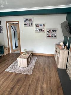 2 bedroom end of terrace house for sale, Old Lane, Pontypool NP4