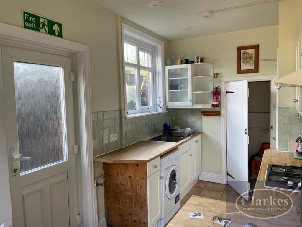 Southill Road, Student House - View 3