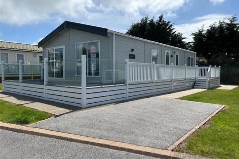 2 bedroom detached house for sale, Halt Road, Goonhavern, Truro, Cornwall, TR4