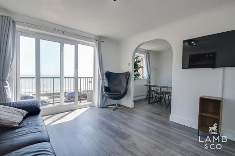 3 bedroom terraced house for sale, Selsey Avenue, Clacton-On-Sea CO15