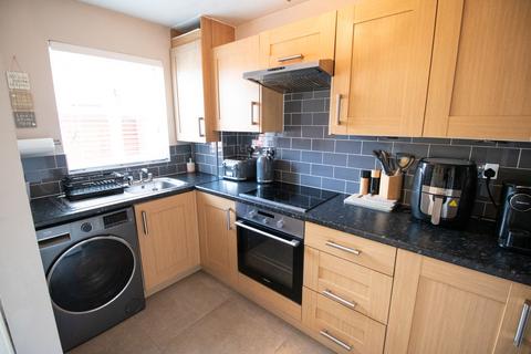 2 bedroom terraced house for sale, Beaumont Chase, Bolton BL3