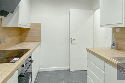 1 bedroom apartment to rent, Crown Road, Great Yarmouth NR30