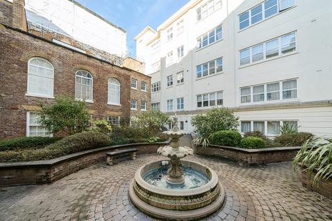 Kennington Lane, London