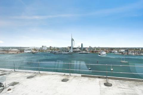 2 bedroom flat for sale, Harbour Tower, Trinity Green, Gosport, Hampshire, PO12