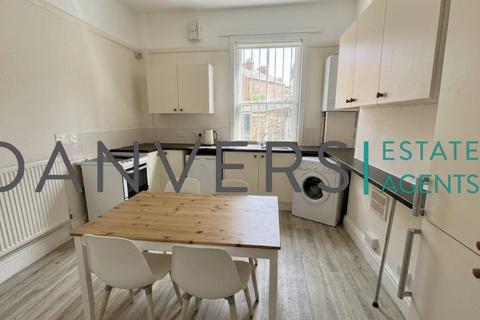 4 bedroom terraced house to rent, Upper King Street, Leicester LE1
