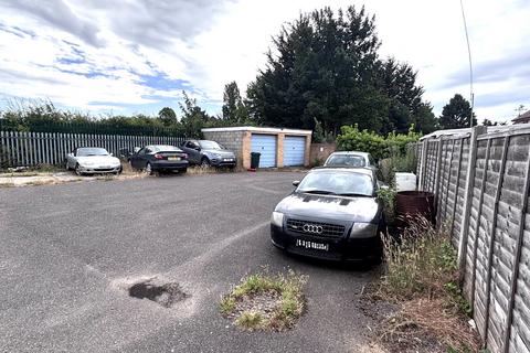 Land for sale, Garage Compound 2, Hawthorne Crescent, Berkshire, SL1 3NQ