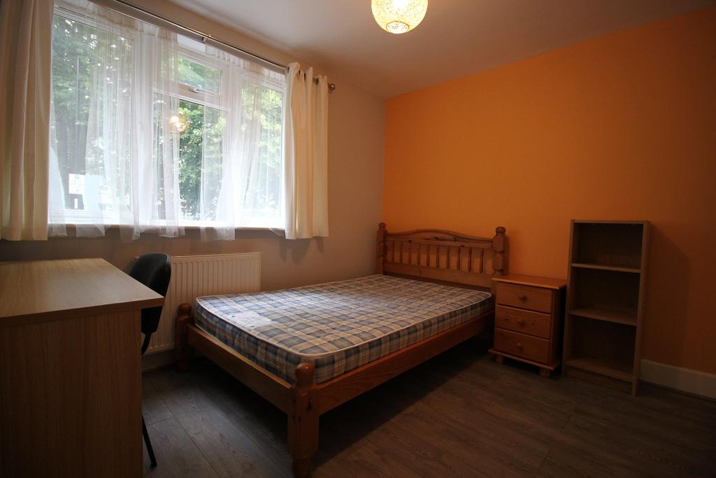 Broad Green, Southampton, SO14 - View 6