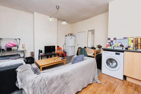 4 bedroom maisonette for sale, Staple Hill Road, Bristol, BS16