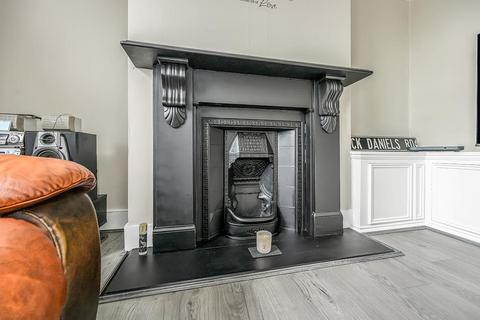2 bedroom flat for sale, Fraser Road, Walthamstow