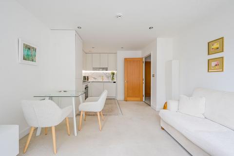 Western Gateway, Royal Docks, London, E16