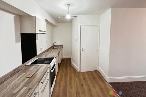 3 bedroom flat to rent, Gaunt Street, LINCOLN