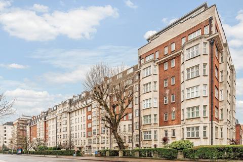 Wellington Road, London, NW8